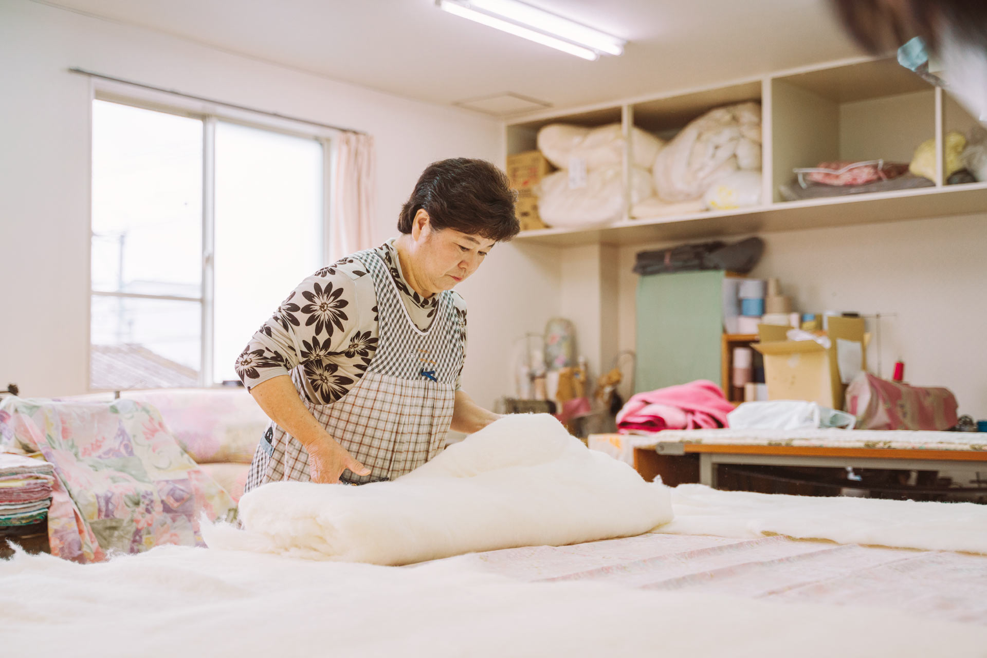 私たちの技術で、思い出のふとんに新しい命を吹き込みます。ふとんに関する悩みはお任せください。